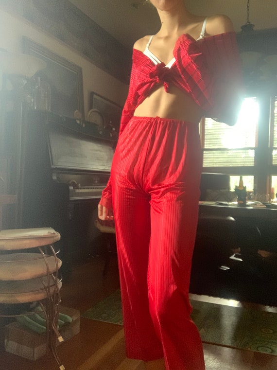 Red 70’s 3 piece retro set