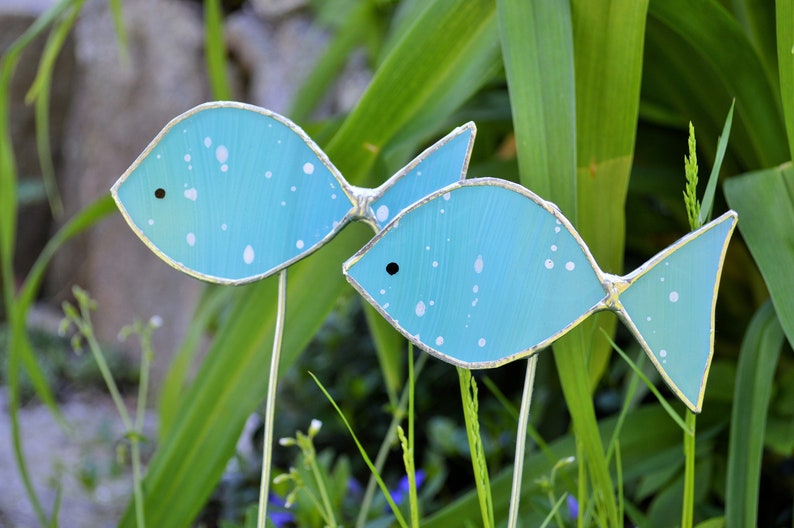 Fisch aus Glas, Gartenstecker, Blau, Türkis, Gartendeko, Maritime Deko, Garten Bild 1