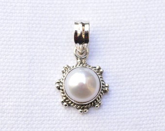 925 Sterling Silver Jewelry, Fresh Water Pearl Pendant, Handmade Pendant, White Pearl Gift For Her, Round Shape, Silver Pendant, P 18