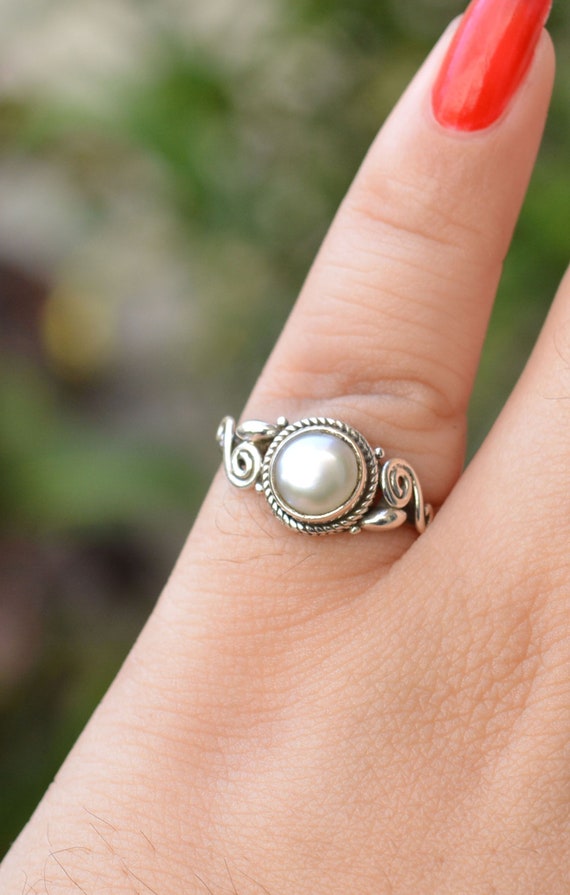 Freshwater Round Pearl in Sterling Silver Ring - Etsy Israel