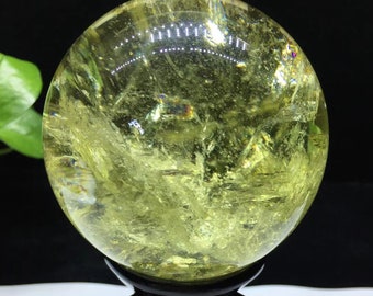 AAAA+++ Yellow crystal Ball ~~  Natural Pretty Crystal Ball Rare Yellow Quartz ball