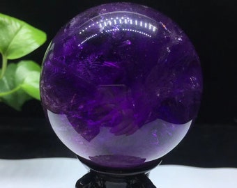 CRYSTAL Amethyst / Natural Pretty Crystal Ball Natural Purple Quartz Sphere/Crystal Ball/Special Gift