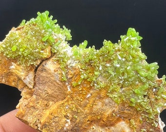 90g High quality Natural Green Pyromorphite Crystal Cluster Matrix Mineral Specimen #Q908