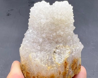 NATURAL QUARTZ Crystal Specimen #Q907