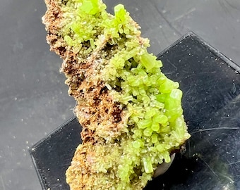 Natural Green Pyromorphite Crystal Cluster Matrix Mineral Specimen #Q1002