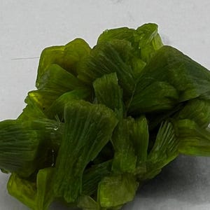 Natural ladder-like green mica crystal specimen,China #Q4