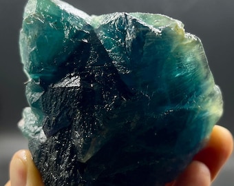 Natural blue fluorite crystal specimens #Q804