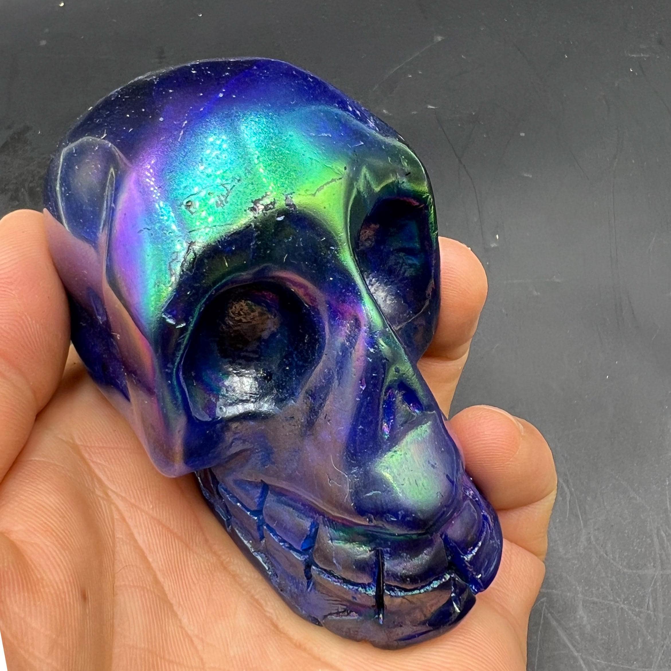 オーラクォーツスカル Skull/hand-carved/blue Angel Aura Quartz Titanium Plated Crystal