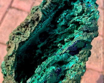Beautiful Natural blue azurite geode Malachite mineral specimens