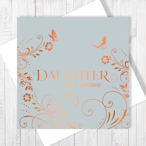 Carte florale vintage de joyeux anniversaire pour fille avec une feuille de cuivre, vierge à l'intérieur