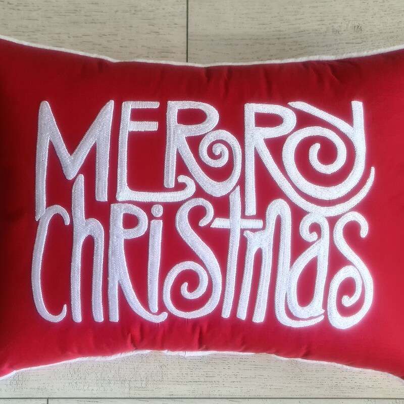 “Merry” Circular Knit Pillow