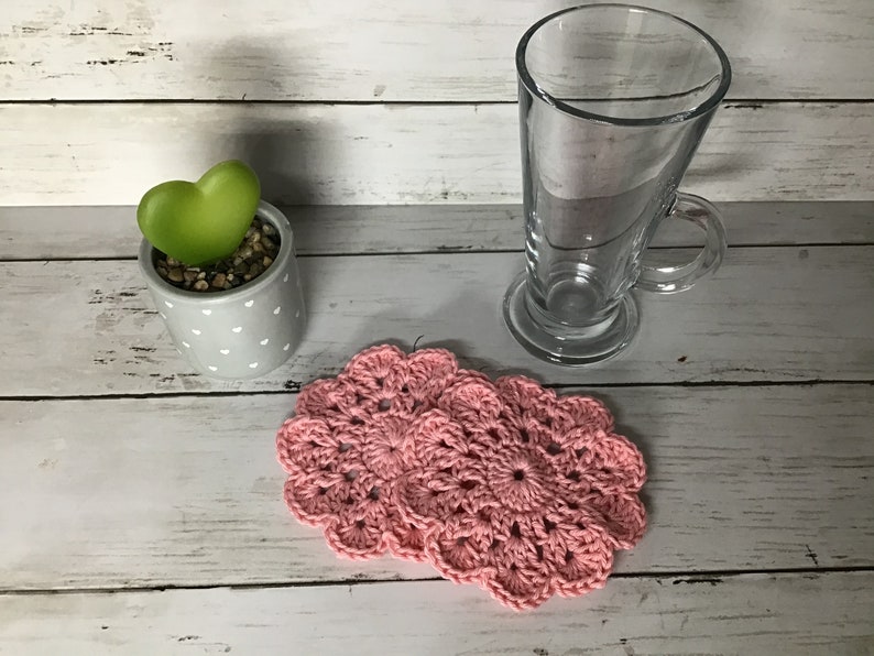 Birthday gift Christmas gift Mother\u2019s Day gift Set of 2 crocheted drinks coasters 100/% cotton
