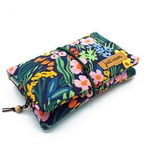 Tabaktasche/Dreherbeutel "Blumenwiese" Dunkelblau | vegan
