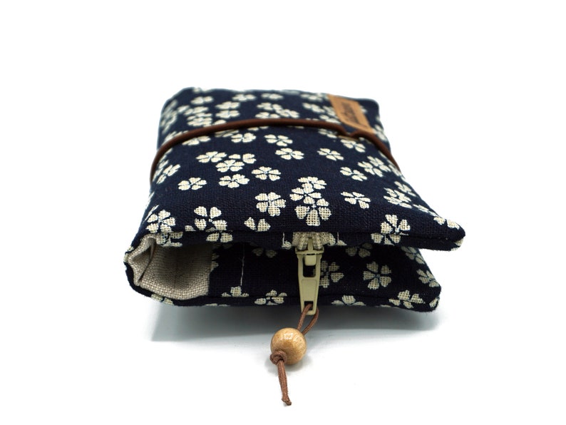 Sac à tabac/sac à roulettes Sakura fleurs de cerisier Indigo Blague à tabac japonaise image 3