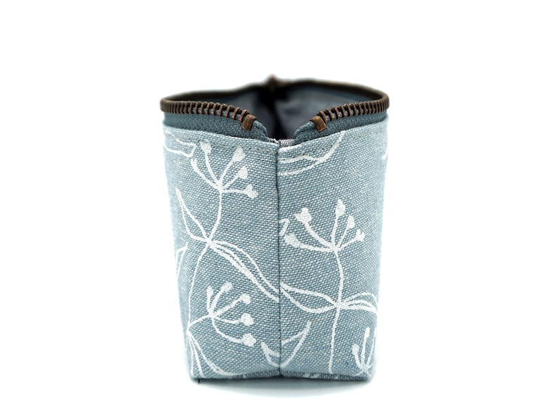 Pencil case/pen case Floral light blue Metal zipper image 5