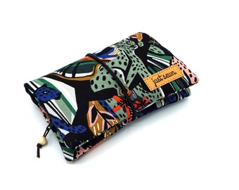 Tobacco bag/roller bag "Leo Jungle" black | vegan