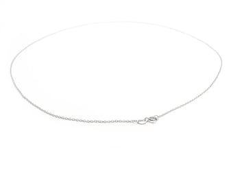 11.48 EUR/piece. delicate finished chain made of 925 sterling silver 45 cm 1 piece from Vintageparts