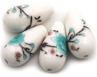 0.62 EUR/piece drop-shaped ceramic beads in white with flowers 20 x 10 mm set of 4