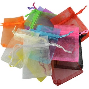 0,30 EUR/pièce 10 sachets en organza dans un mélange de couleurs 5,0 x 7,0 cm