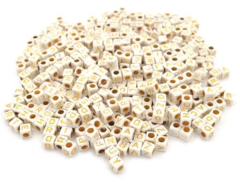 0,01 EUR/pièce. Perles de lettres en forme de cube blanches, 500 pièces
