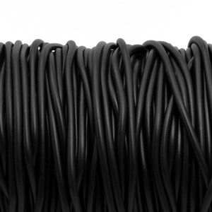 Rubber strap in black 3mm 4 meters Vintageparts DIY (0,85 EUR/m)