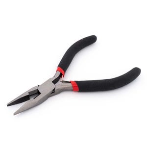Flat nose pliers with flat jaws and side cutters Vintageparts Make your own jewelry, tools for jewelry