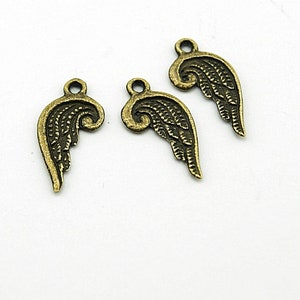 0,23 EUR/Stk. 10 Anhänger Engelsflügel Antik Bronze