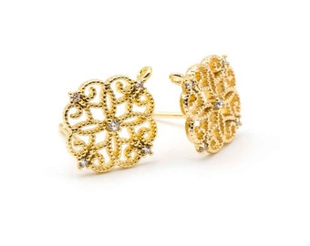 4.19 EUR/piece Vintageparts DIY floral stud earrings with eyelet and zirconia 18k gold plated 2 pieces