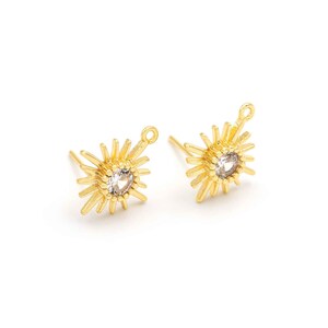 Stud earrings with cubic zirconia gemstone in the shape of a sun, 18k gold plated, 2 pieces image 1
