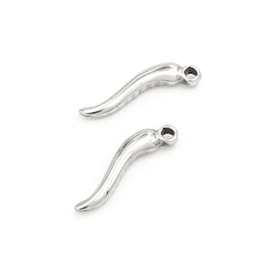 1.19 EUR/piece Lucky horn pendant made of 201 stainless steel, 2 pieces