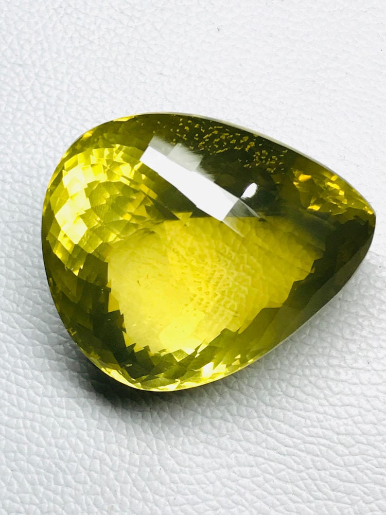 Big Attractive Yellow Lemon Quartz Faceting loose Gemstone,Pear Shape Lemon Gemstone,Antique Lemon Quartz Size 55x46x33mm,467ct