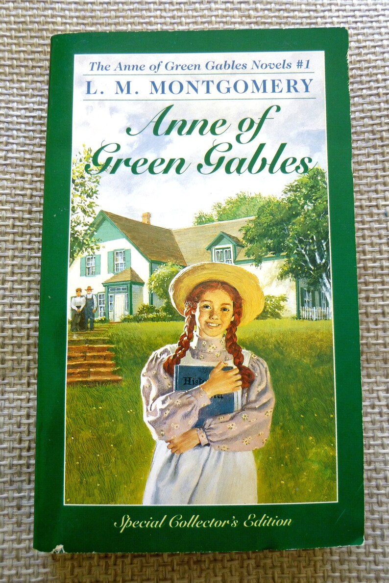 Anne of Green Gables by L. M. Montomery Vintage Paperback | Etsy