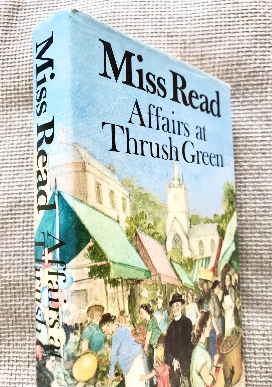 Friends at Thrush Green by Read, Miss: Good (1990) | BoundlessBookstore Friends at Thrush Green by Read, Miss: Good (1990) | BoundlessBookstore