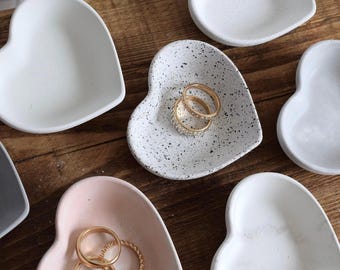 Handmade Concrete Heart Ring Dish: Bedside Trinket Tray