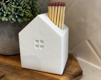 Concrete House Matchstick Holder: Modern Fireplace Accessory