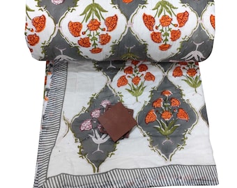 Katoenen quilt met handdruk: omkeerbare sprei met bloemenprint quilt met handafdruk