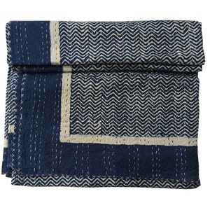 Indigo Kantha Quilt: Queen-Size, Vintage Handblockdruck