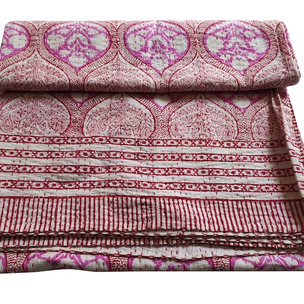 Couette indienne kantha fait main jetée de couvre-lit kantha couverture en coton gudari rose floral main couette jetée de literie