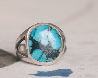 Vintage Turquoise Matrix & Silver Architectural Signet Ring - Circa 1980 - Unique Jewellery