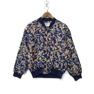 Bomber Light Jacket Ma-1 Style Flowery Sweater Medium Size Zipper Jumper Hip hop Swag vtg 90s Military Flight Jacket Flower Design gingiss