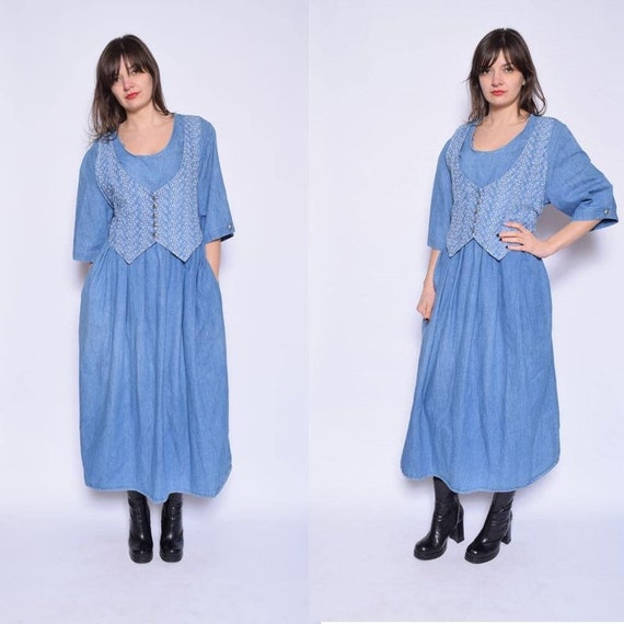 Embroidered Blue Denim Dress / Vintage 80's Blue D