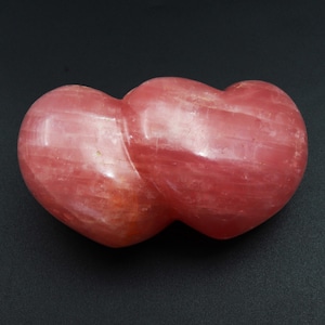 Pink Rose Quartz Double Heart: Energy Healing Crystal Decor (105MM)