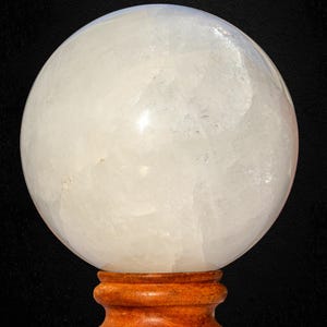 White Calcite Sphere: Natural Healing Crystal Ball, Home Decor (135MM) 135MM 3710 Gr