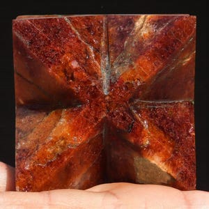 Red Aventurine Merkabah Star: Healing Crystal Decor (75MM) image 2