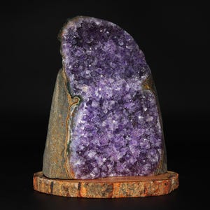 Blue Amethyst Quartz Geode Cluster: Healing Crystal Home Decor, 130mm