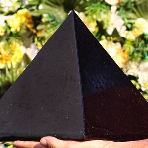 250MM Black Tourmaline Pyramid: Energy Healing Crystal, Spiritual Decor