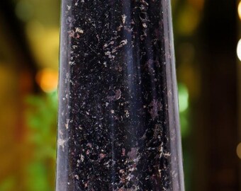 Obelisco de cristal de turmalina negra: herramienta para equilibrar la energía de los chakras (160 mm)