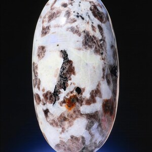 375MM Chondrodite Lingam: Humite Crystal Healing Stone, Reiki Tool