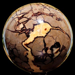 Esfera de septaria amarilla (235 mm): Cristal decorativo para el hogar con temática Reiki imagen 4