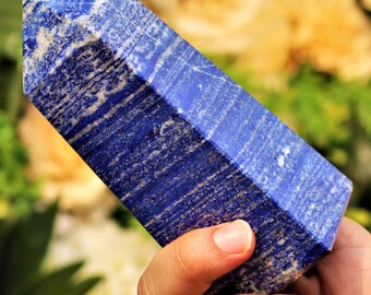 Blå Lapis Lazuli-torn: Facetterad helande kristallobelisk (135 MM)